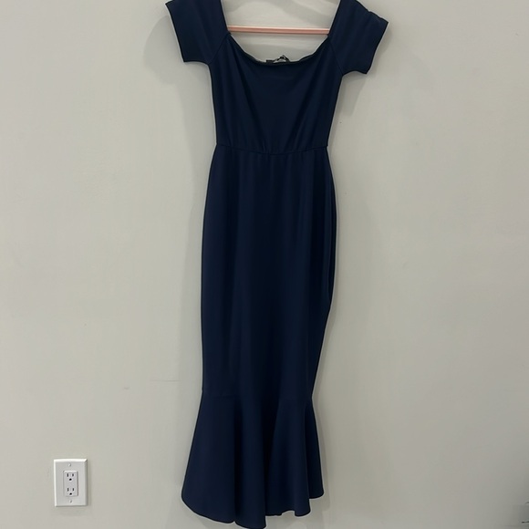Lulu: How Much I Care Midnight Blue Off-the-Shoulder Midi Dress Size S. - Picture 8 of 9